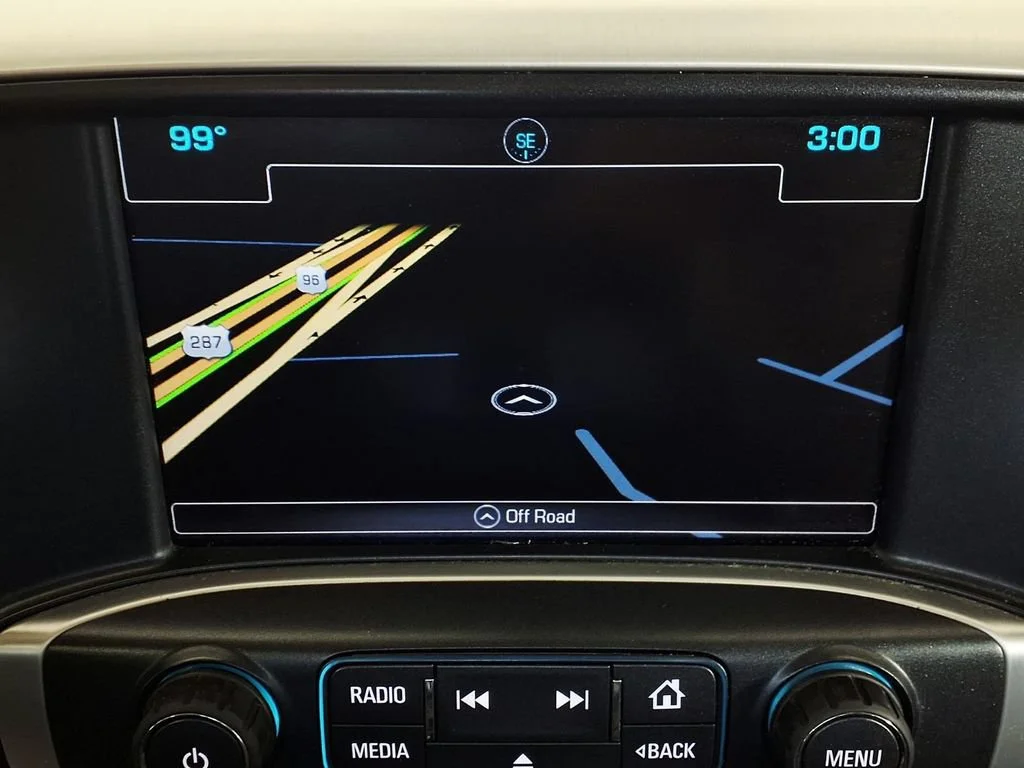 Used 2017 SUMMIT WHITE GMC SLT image 14