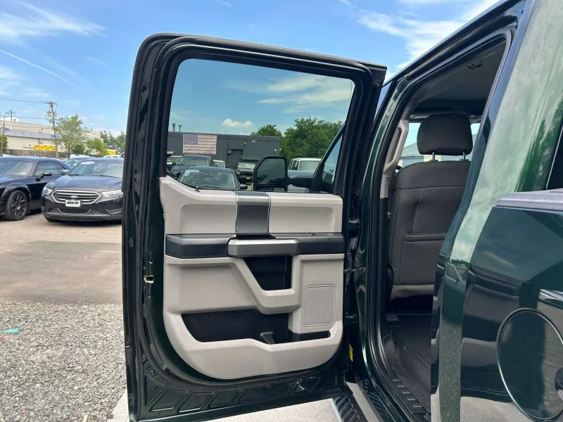 Used 2016 Green Ford XLT Pickup 4D 5 1/2 ft image 29