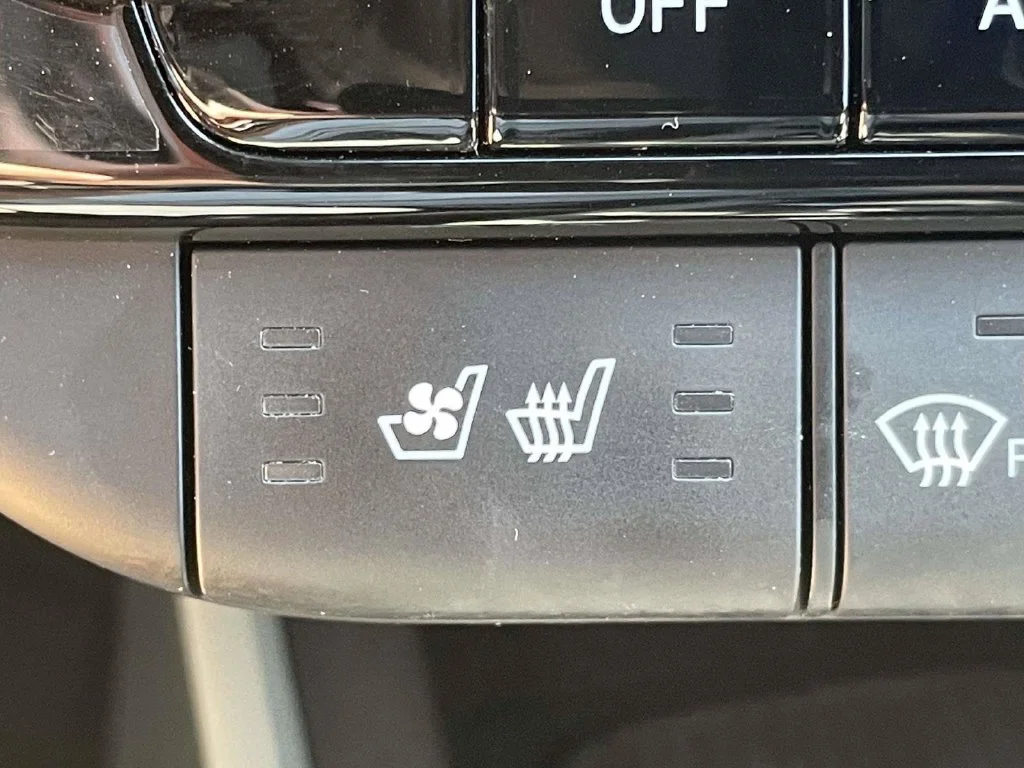 Used 2024 Gray Hyundai Limited image 19