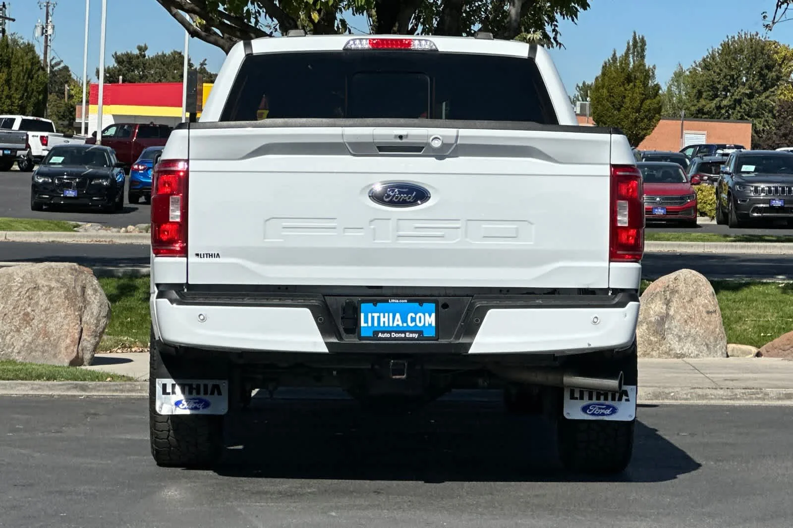 Used 2023 Oxford White Ford XLT image 7