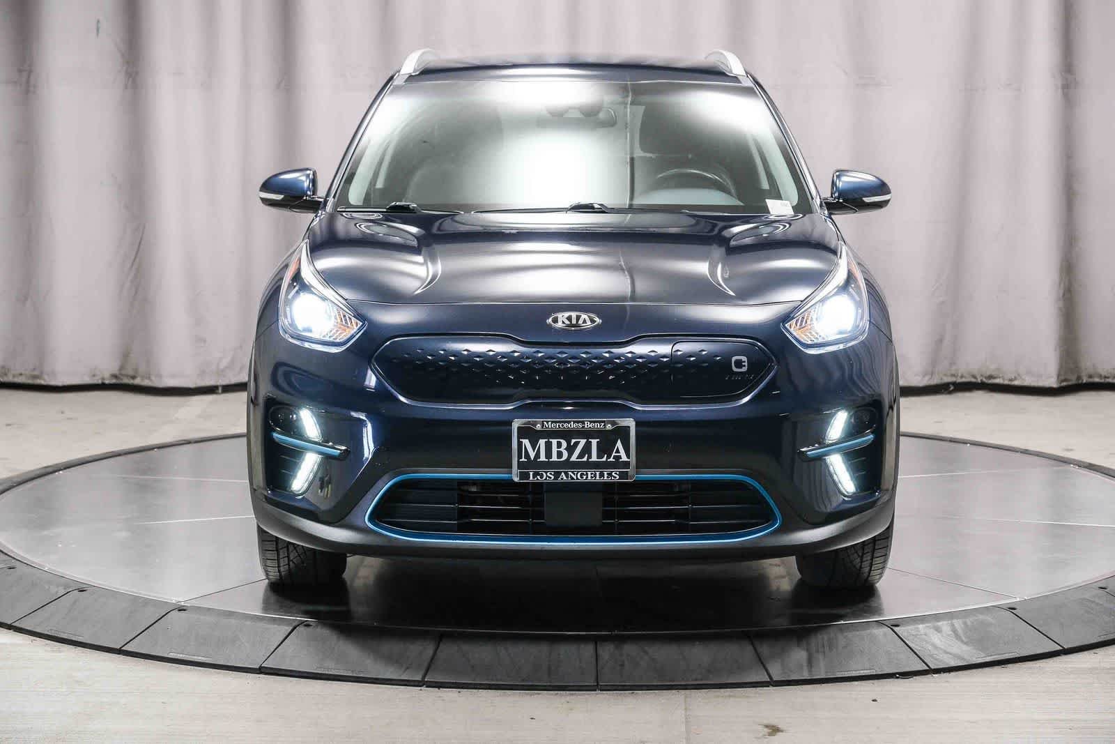Used 2020 Gravity Blue Kia EX image 6