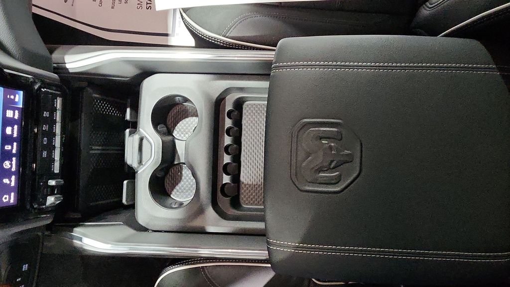 2026 RAM 2500 Laramie - Photo 25