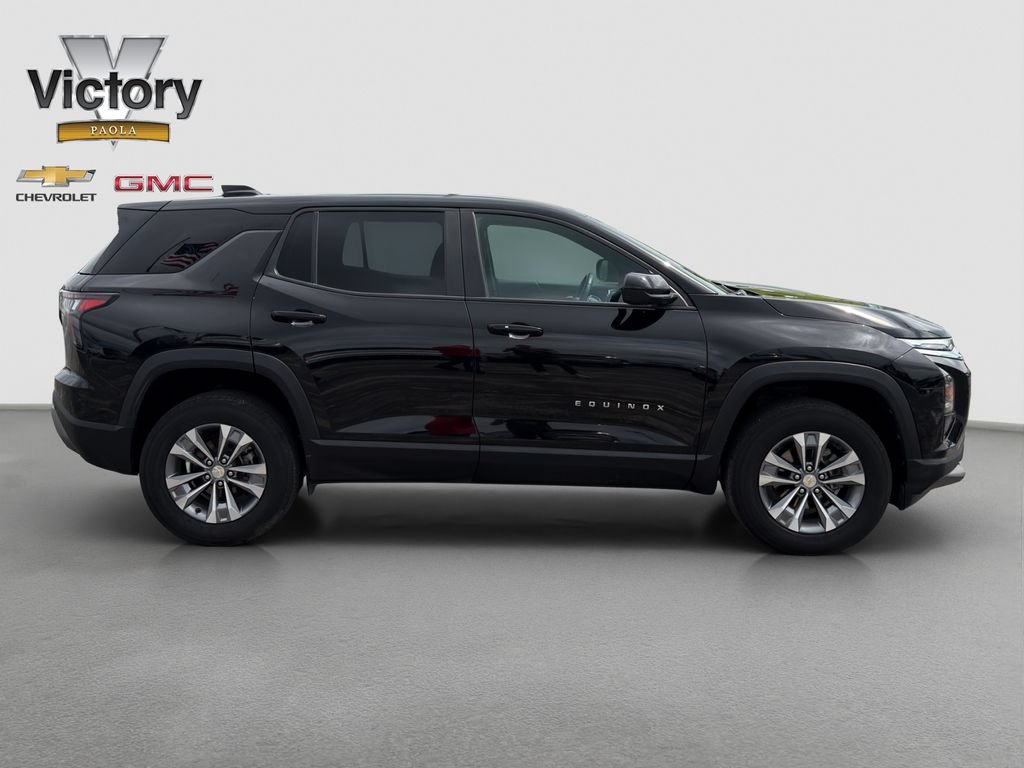 Used 2025 Mosaic Black Metallic Chevrolet LT image 7
