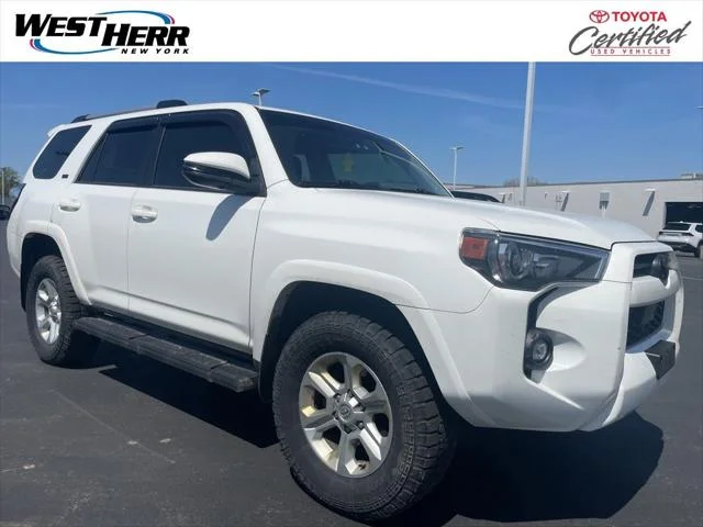 2023 Toyota 4Runner SR5 Premium 4WD V6's photo