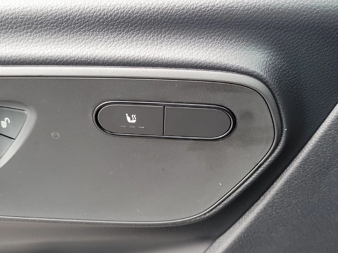 New 2026 Black Mercedes-Benz Passenger 170 WB image 22