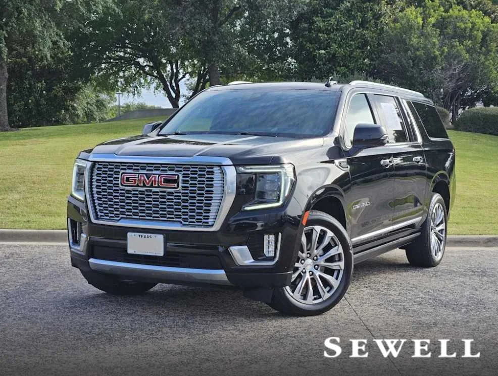 2021 GMC Yukon Denali AWD's photo