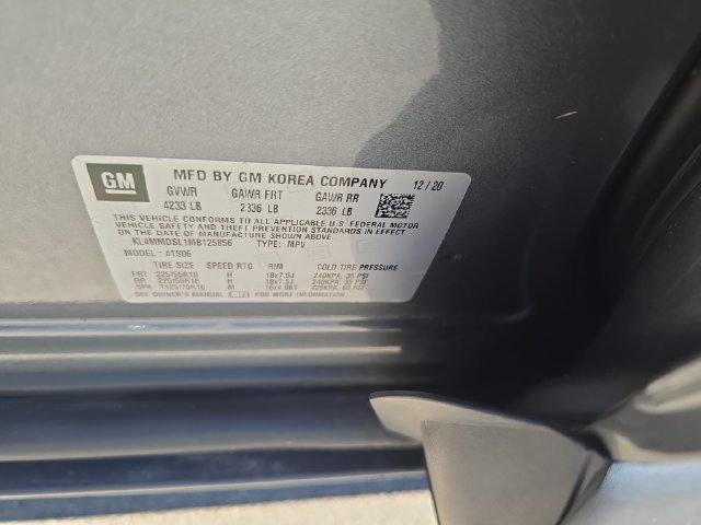 Used 2021 Gray Buick Select image 23