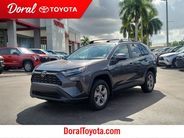 2024 Toyota RAV4 XLE