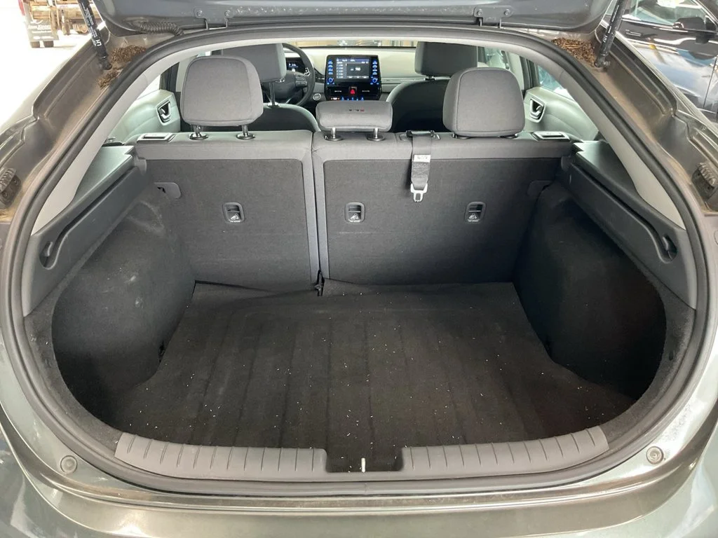 Used 2020 Gray Hyundai Blue image 11