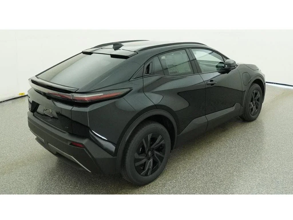 New 2026 Midnight Black Metallic Toyota SE image 12