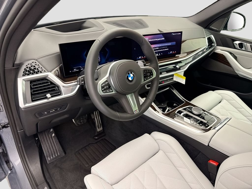 Used 2026 Gray Metallic BMW xDrive40i image 10
