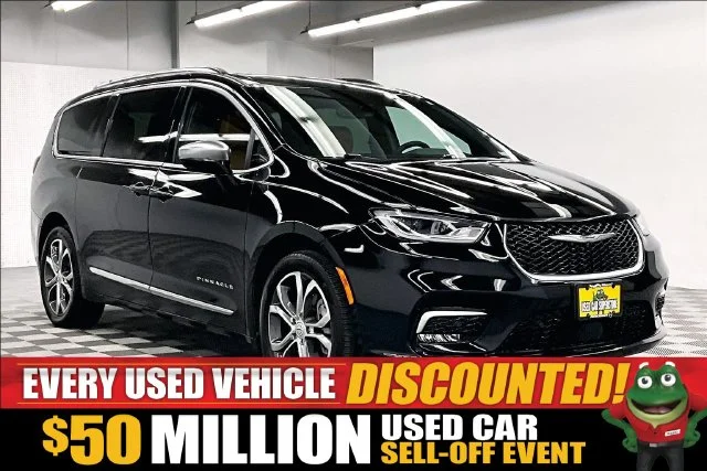 2025 Chrysler Pacifica Pinnacle