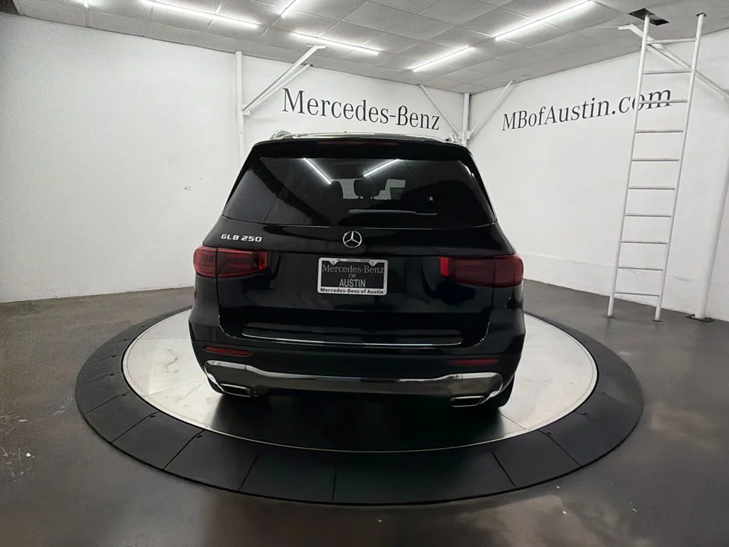 New 2026 Black Mercedes-Benz GLB 250 image 6