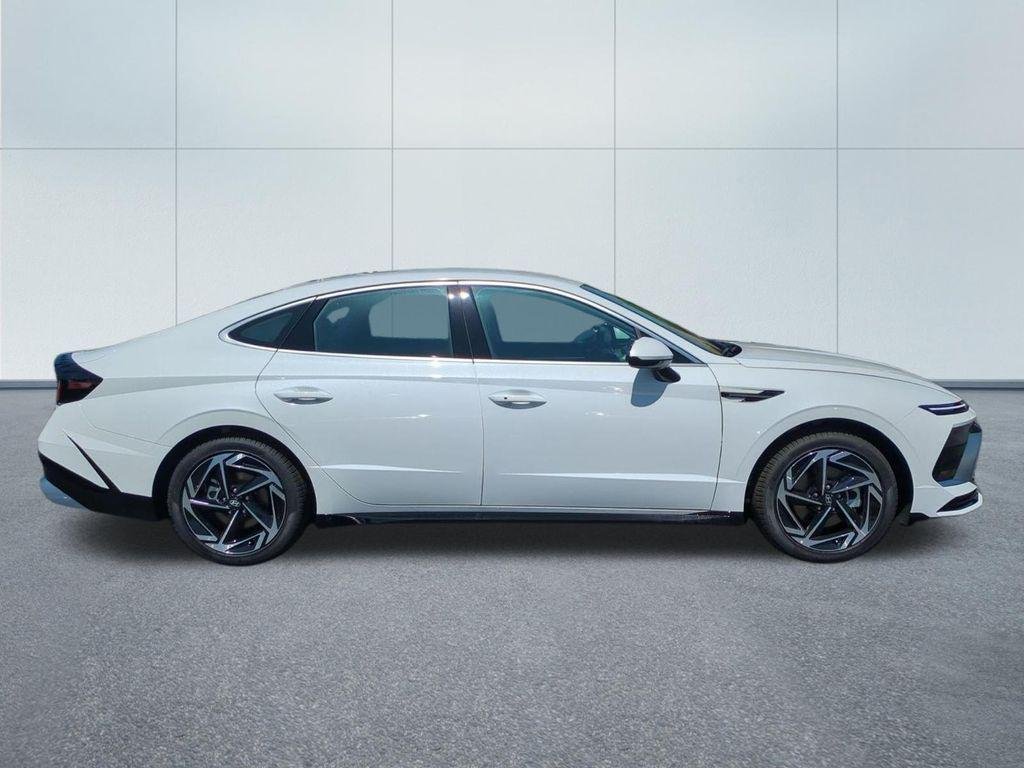 2026 Hyundai Sonata SEL - Photo 7