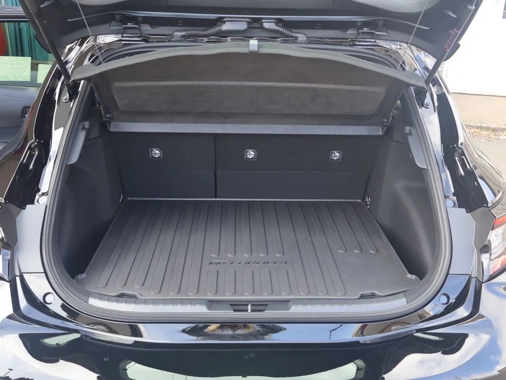 2026 Toyota GR Corolla Premium Plus - Photo 32