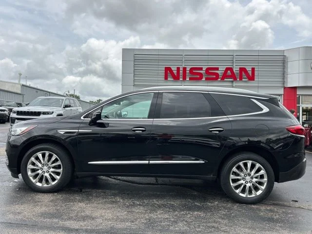 Used 2018 Buick Enclave Premium with VIN 5GAEVBKW1JJ168487 for sale in Dixon, IL