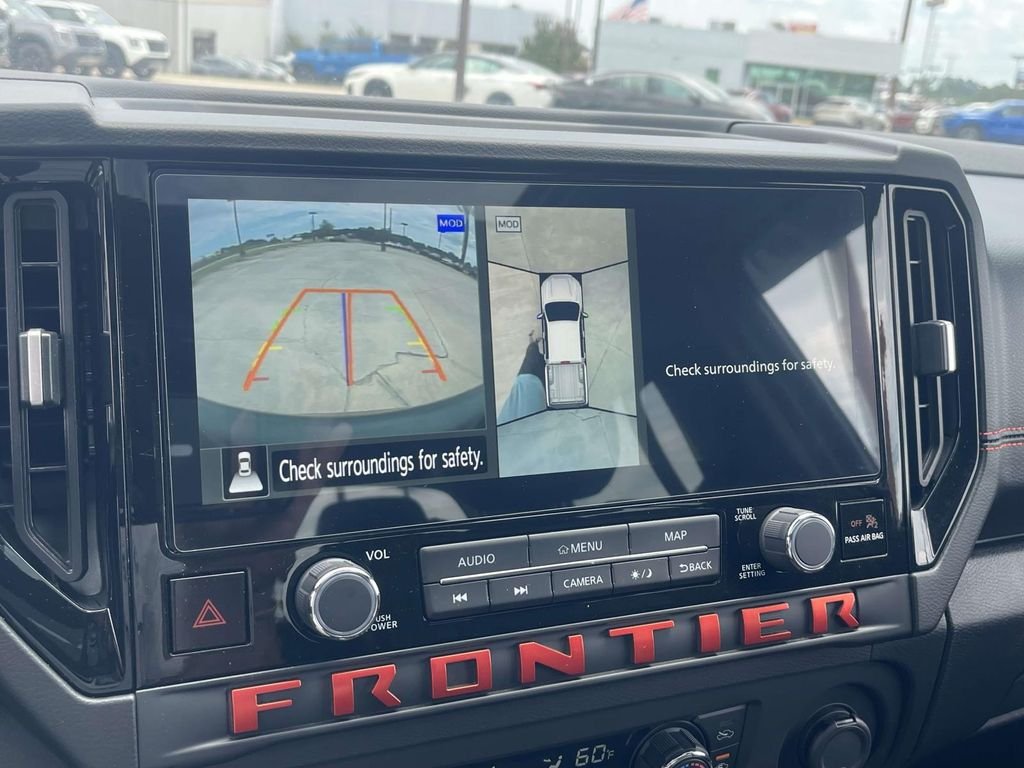 Used 2025 Green Nissan PRO-4X image 28