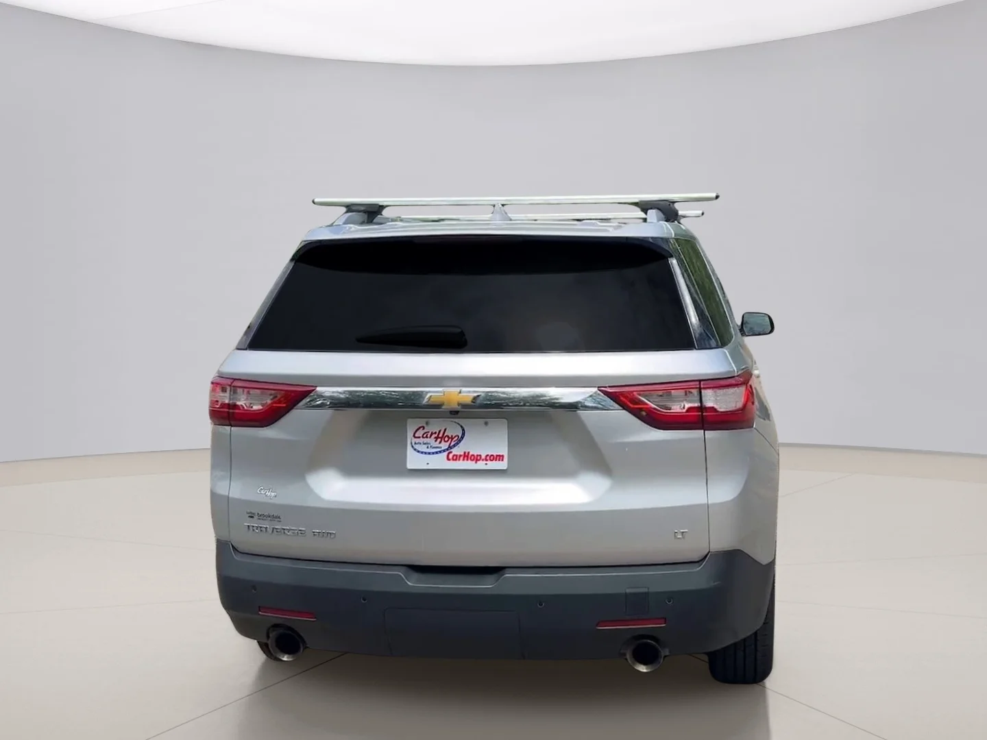 Used 2018 Silver Chevrolet LT image 4