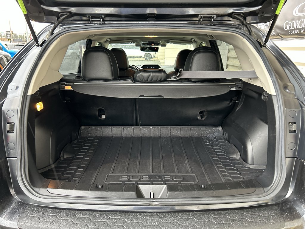 Used 2018 Dark Gray Metallic Subaru Premium image 13