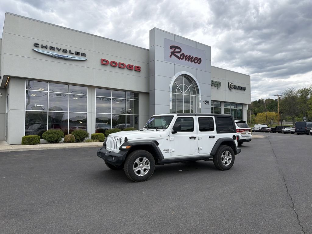 2020 Jeep Wrangler Sport S's photo