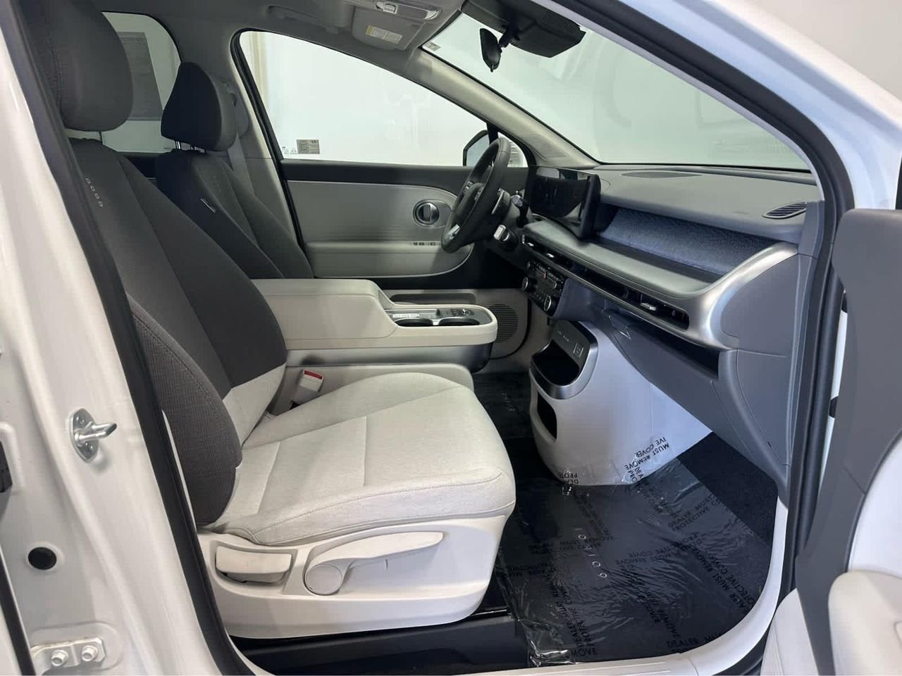 2026 Hyundai IONIQ 9 S - Photo 29