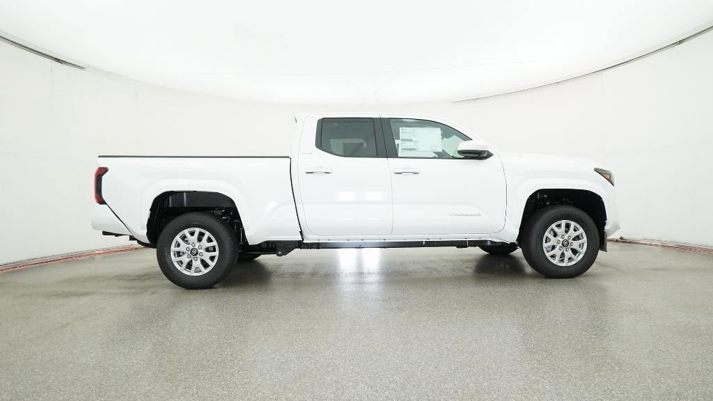 New 2026 Ice Cap Toyota  SR5 image 13