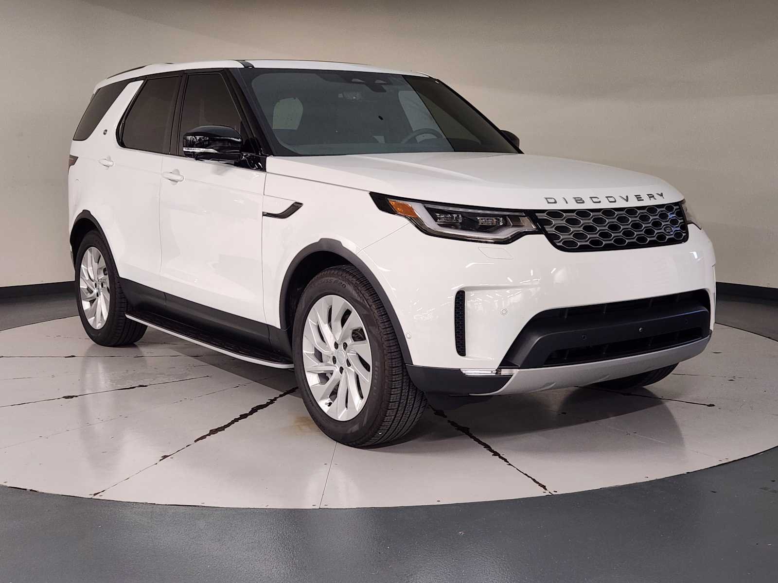 Used 2026 Fuji White Land Rover S image 7