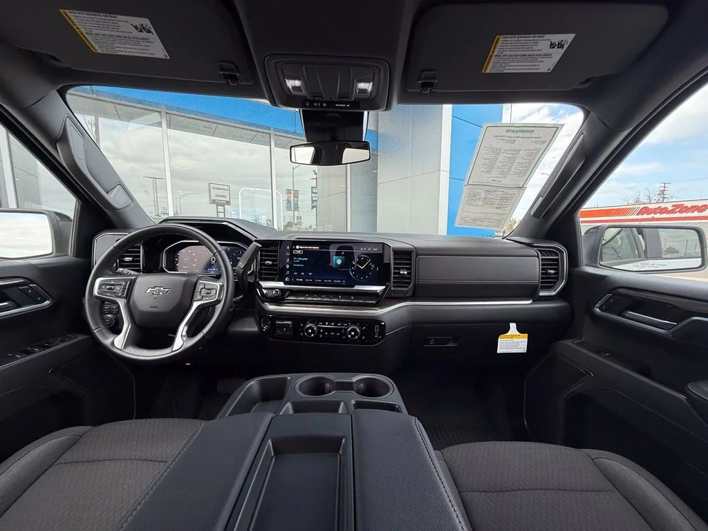 Used 2026 Summit White Chevrolet RST image 18