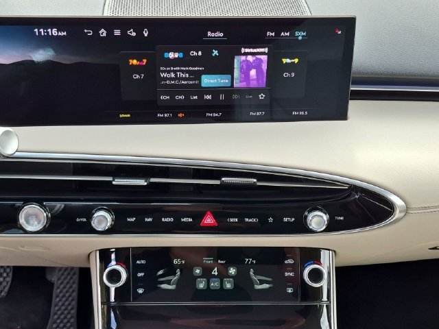 2026 GENESIS GV70 Standard - Photo 18