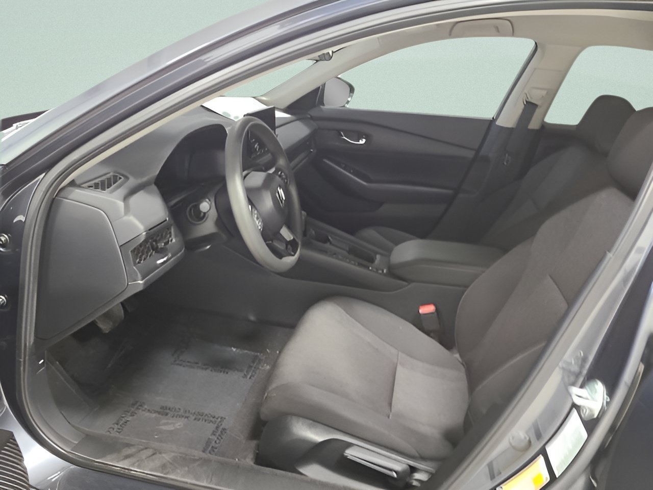 Used 2025 Meteorite Gray Metallic Honda LX image 15