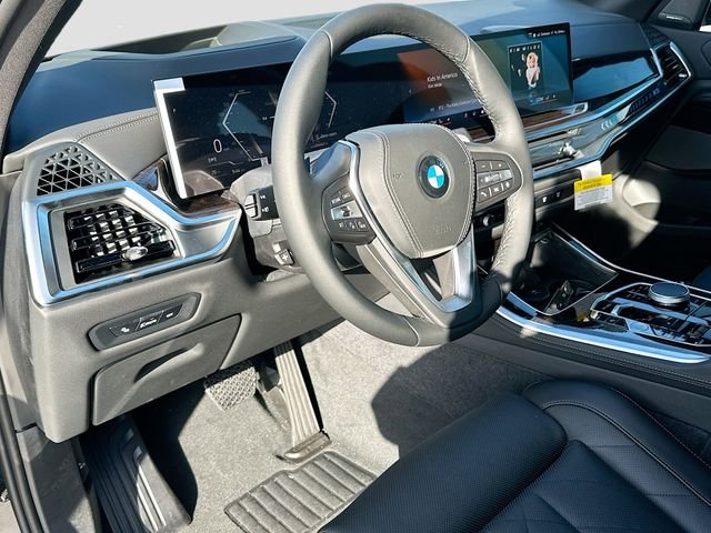 New 2026 Black BMW sDrive40i image 7