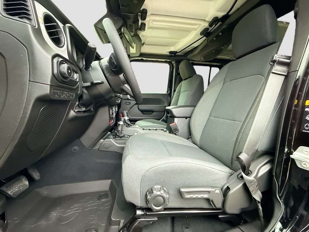 New 2026 Black Clear-Coat Exterior Paint Jeep Willys image 13