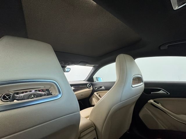 Used 2018 Polar White Mercedes-Benz CLA 250 image 37