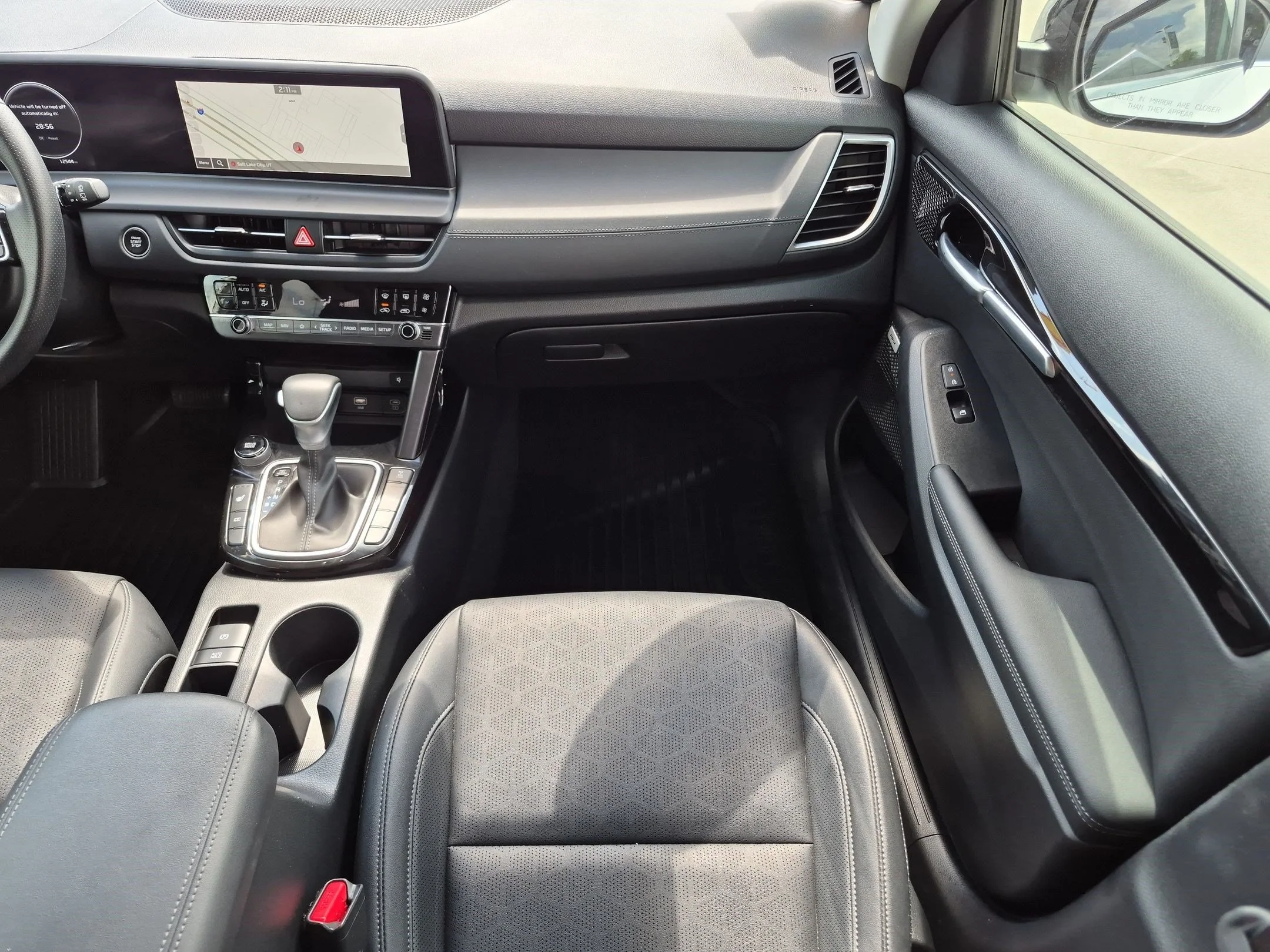 Used 2024 Clear White/Black Roof Kia SX image 30