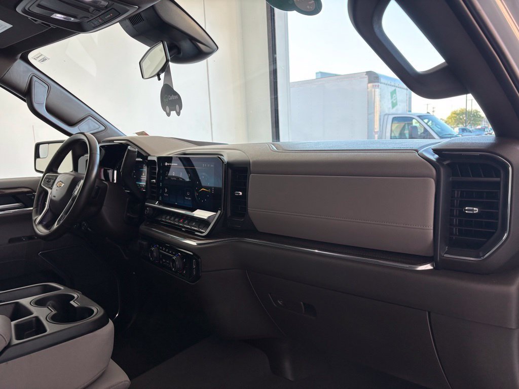 2025 Chevrolet Silverado 1500 LT - Photo 42