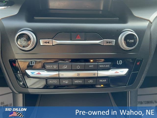Used 2020 Iconic Silver Metallic Ford XLT image 17