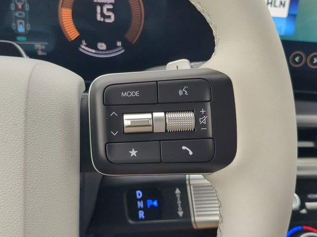 New 2025 Black Hyundai SEL image 53