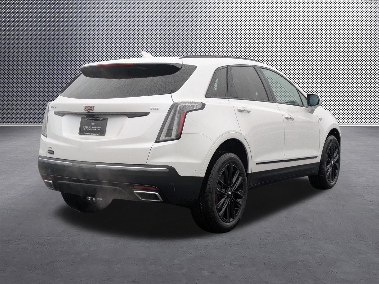 Used 2026 Crystal White Tricoat Cadillac AWD Sport image 5