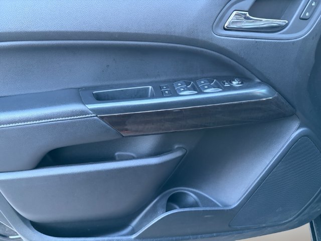 Used 2022 Black GMC Elevation image 10