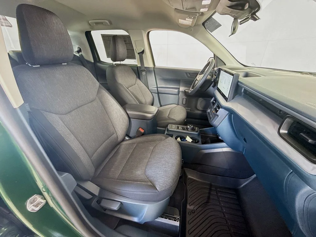 Certified Used 2025 Green Ford XLT image 28