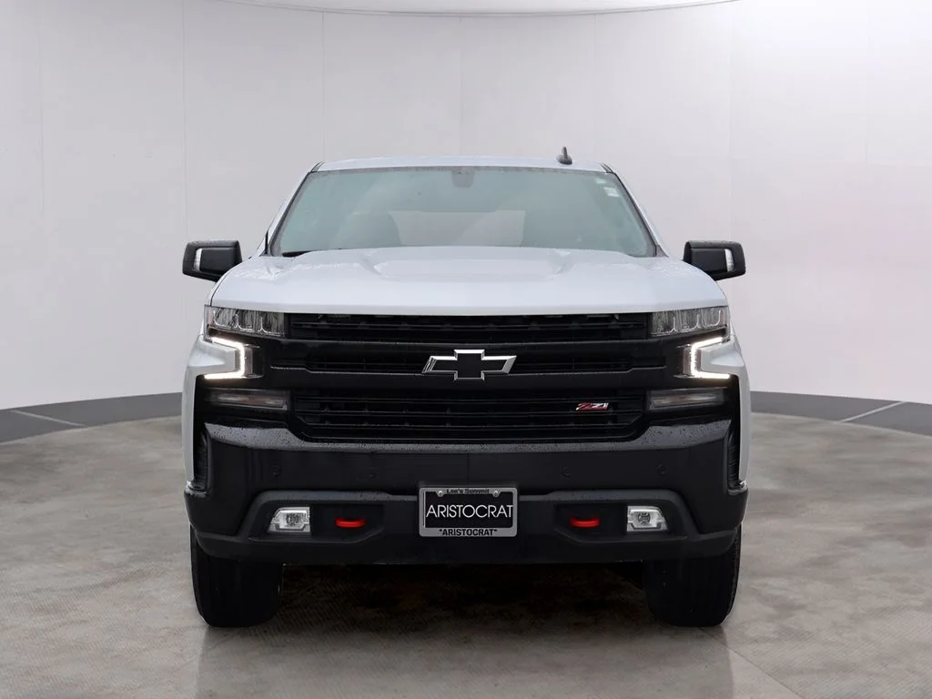 Used 2021 Silver Chevrolet LT Trail Boss image 2