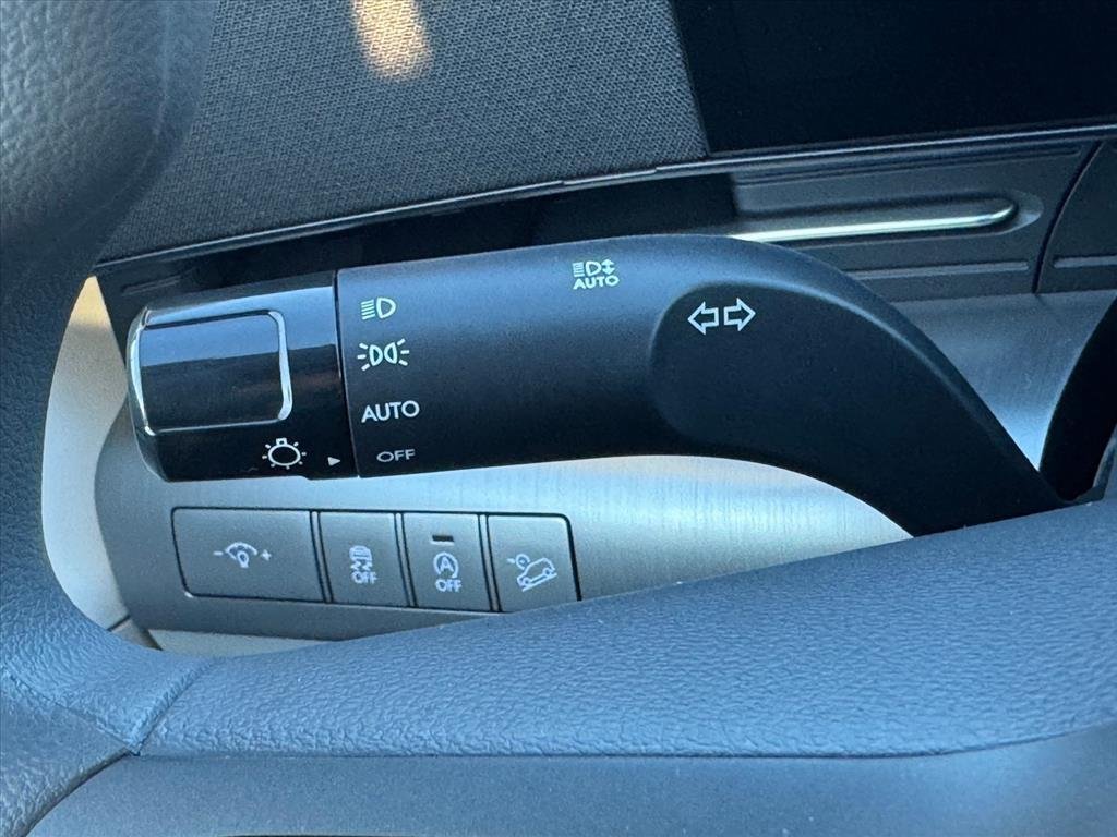 New 2026 Neoteric Yellow Hyundai SE AWD image 18