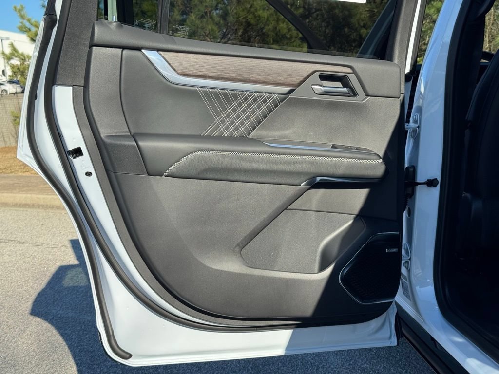 New 2026 Glacier White Tricoat GMC Denali image 21