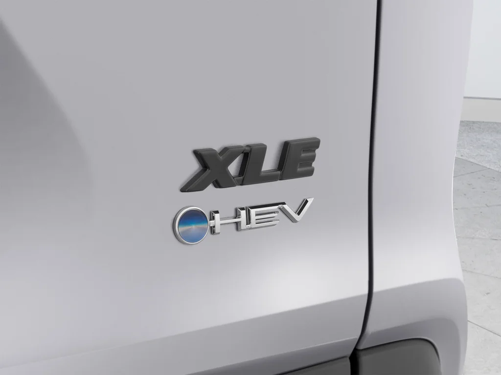 Used 2025 Silver Toyota XLE image 55