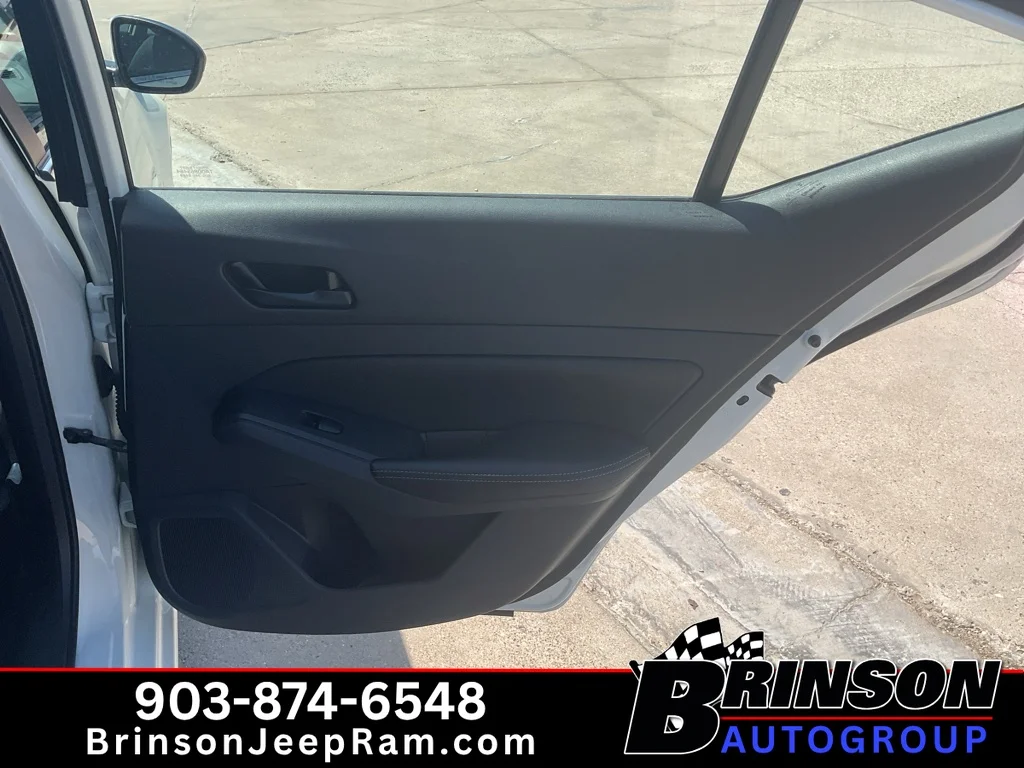 Used 2025 Glacier White Nissan SV image 17