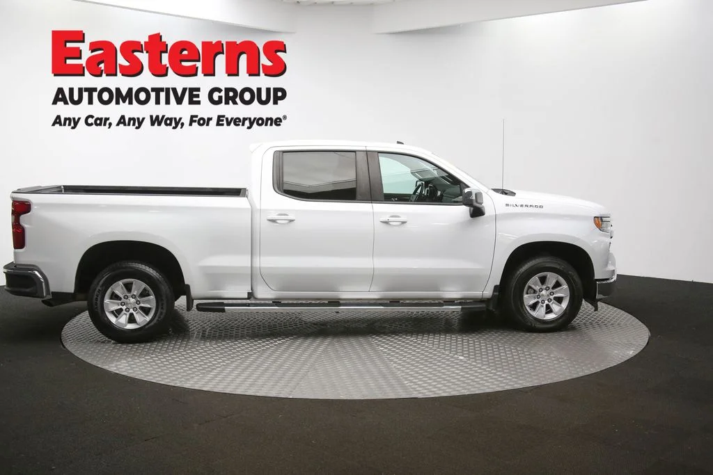 Used 2024 White Chevrolet LT image 46
