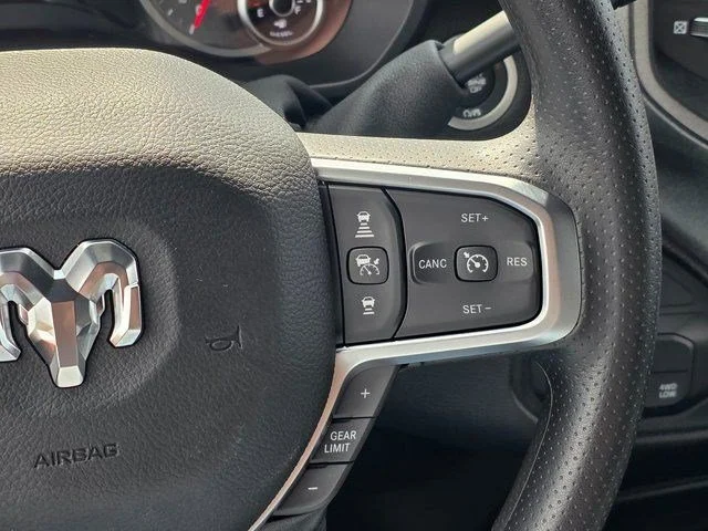 2025 RAM 2500 Tradesman - Photo 27