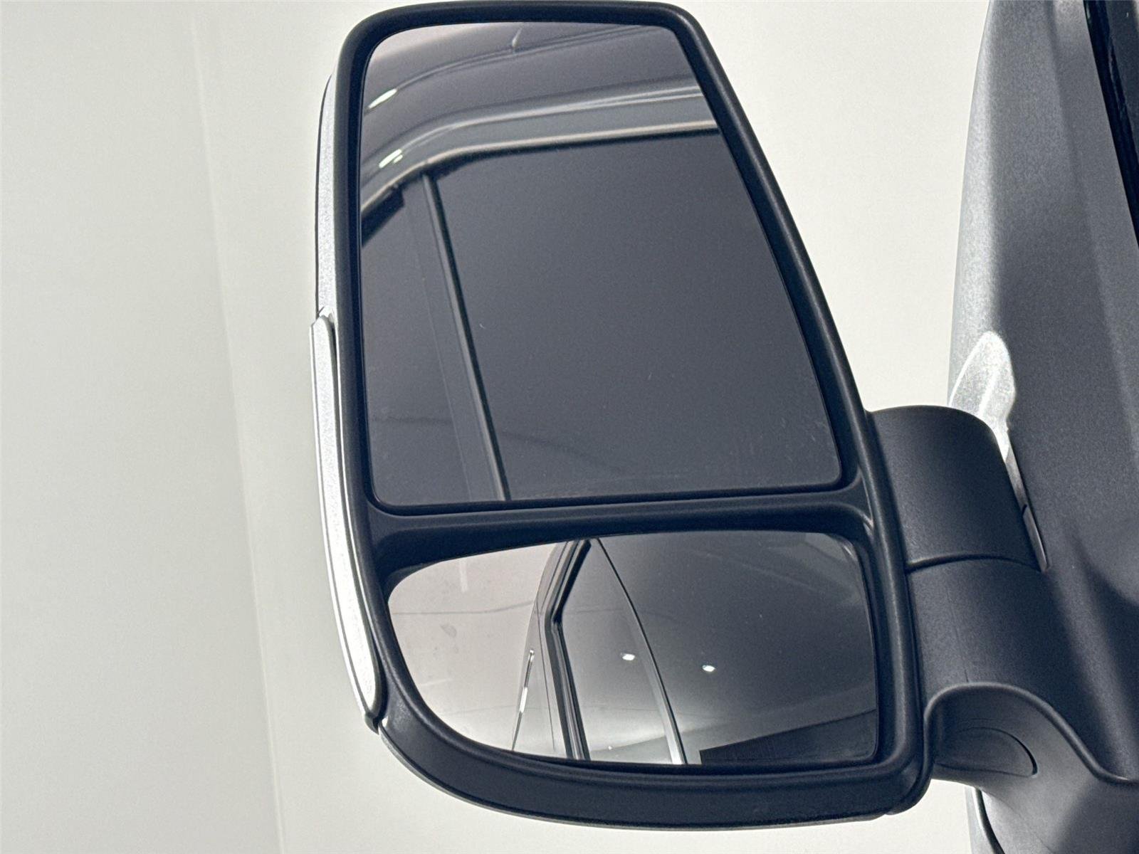 Used 2026 Agate Black Ford 250 image 5