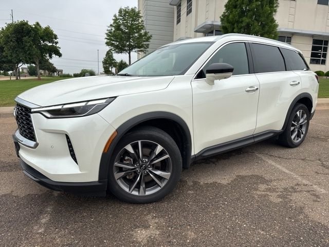 2023 INFINITI QX60 LUXE AWD's photo