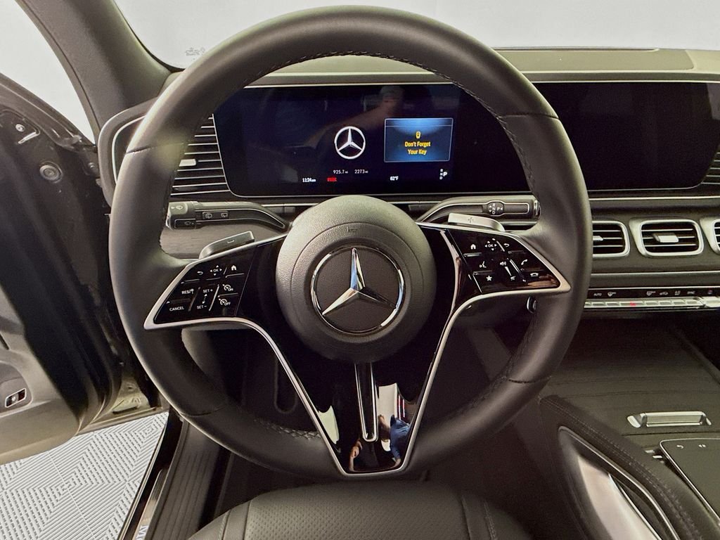 Used 2026 Black Mercedes-Benz GLE 350 image 12